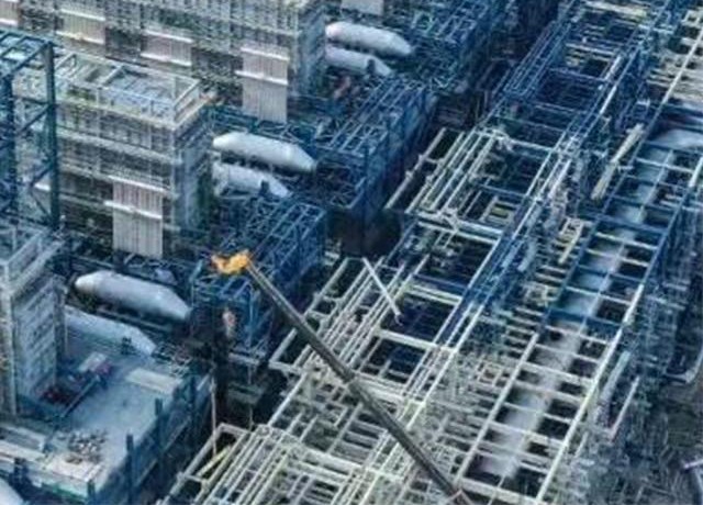 CNPC Sixth Construction Cracking Furnace Project - Installation Stage